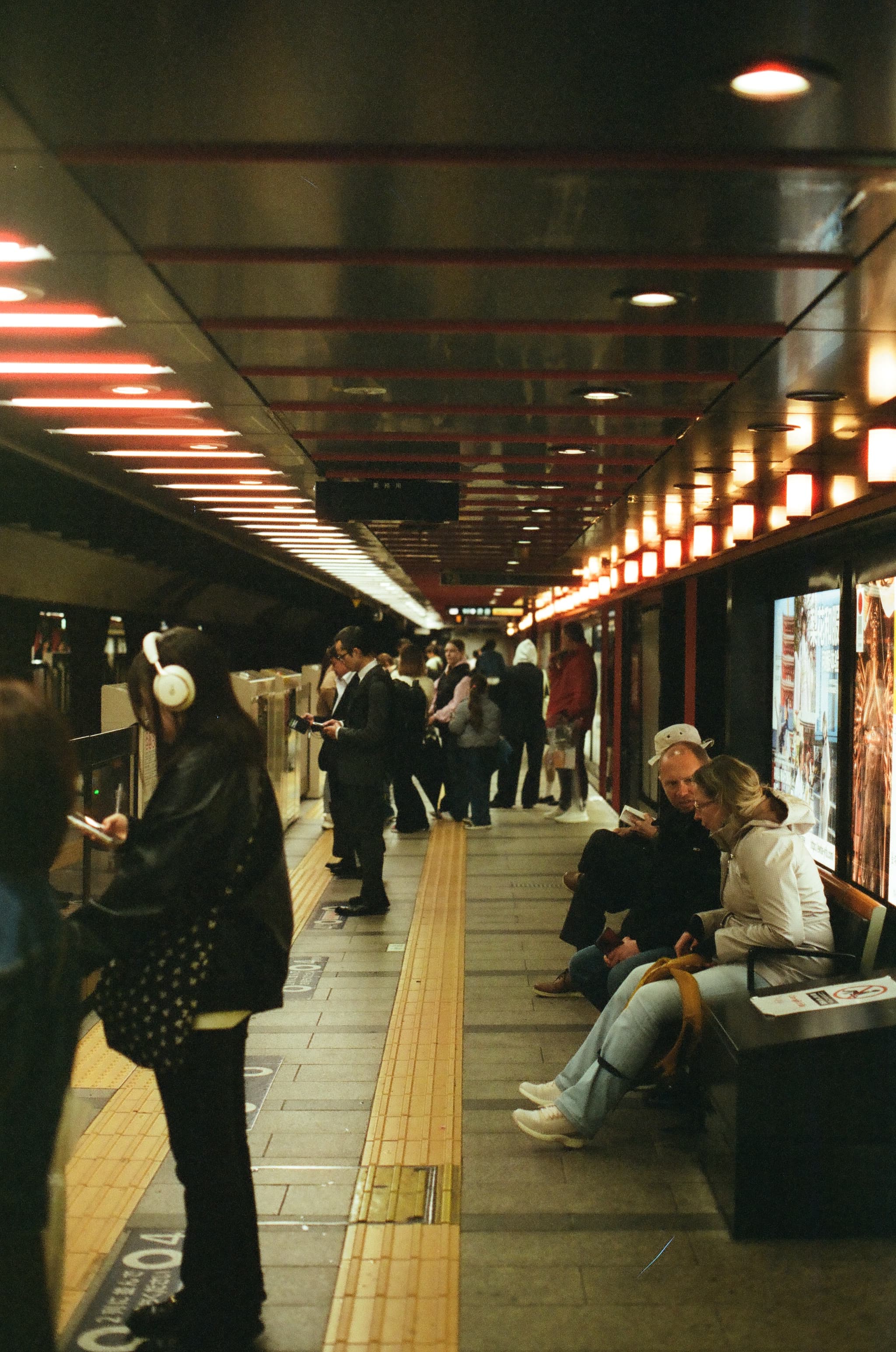 Candido 800 / Canon A-1